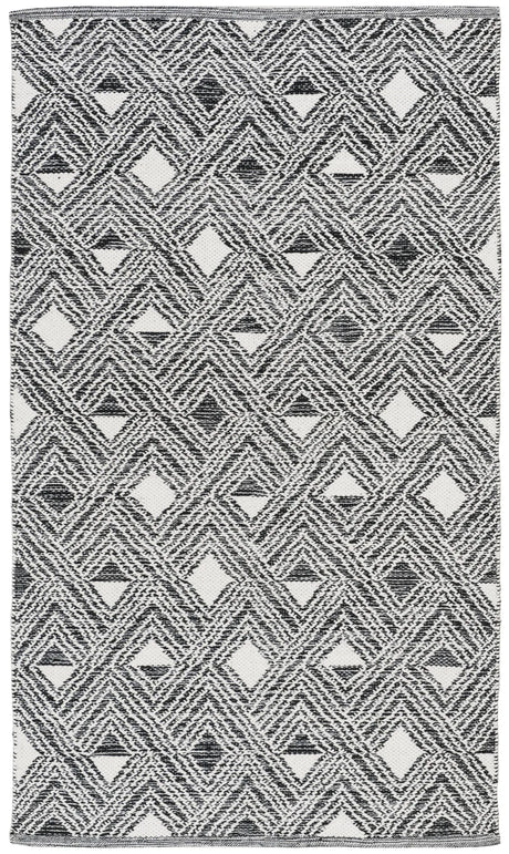 Safavieh Montauk 3'-0" x 5'-0" Rug in Black / Ivory