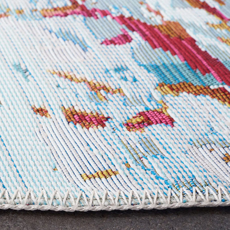 Safavieh Barbados 500 5'-3" x 5'-3" Rug in Teal / White