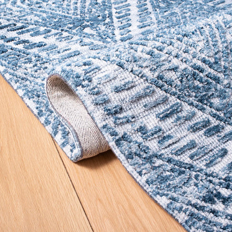 Safavieh Roslyn 4'-0" x 6'-0" Rug in Blue