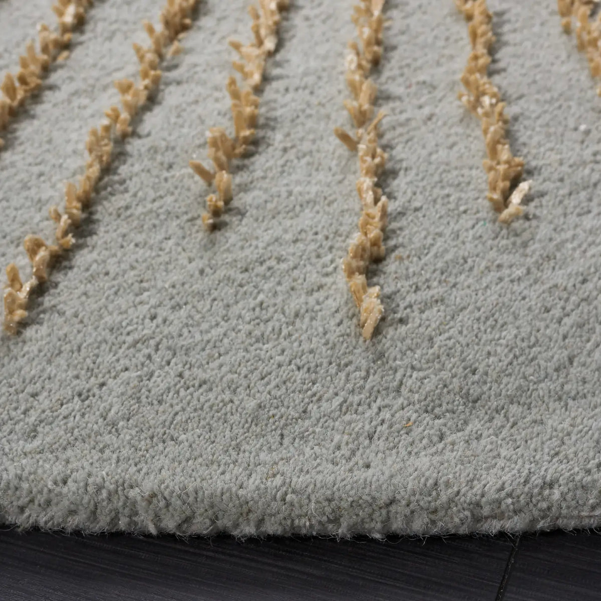 Safavieh Soho 6'-0" x 6'-0" Rug in Blue / Beige