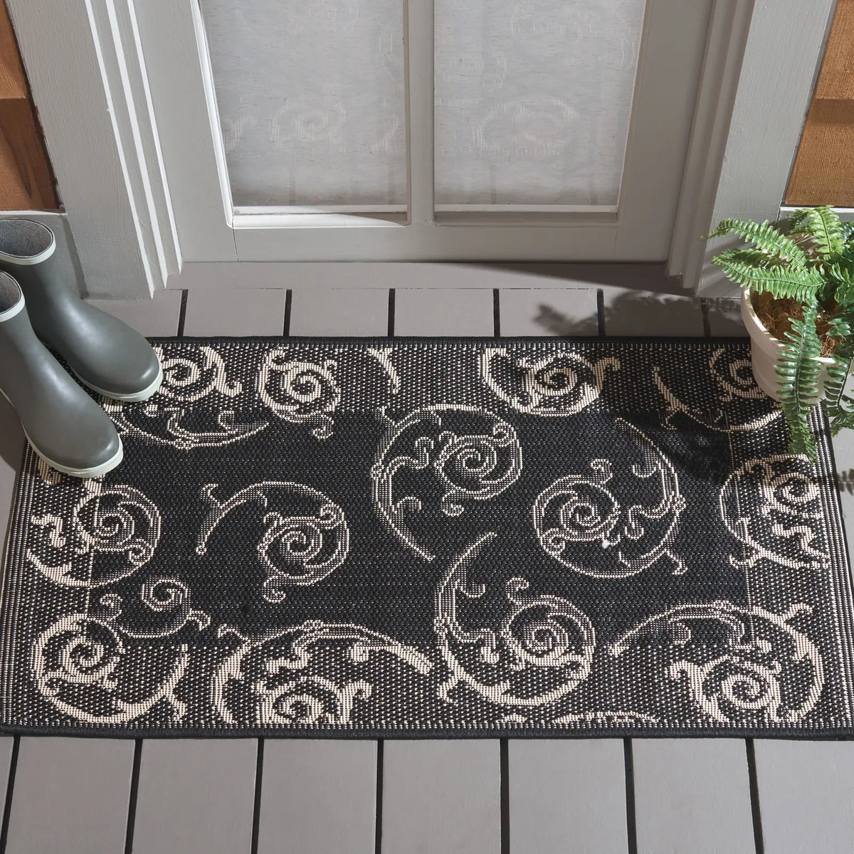 Safavieh Courtyard 2'-0" x 3'-7" Rug in Black / Sand