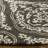 Safavieh Blossom 6'-0" x 6'-0" Rug in Charcoal / Ivory