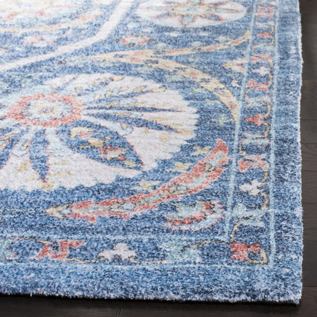 Safavieh Saffron 4'-0" x 6'-0" Rug in Blue / Creme