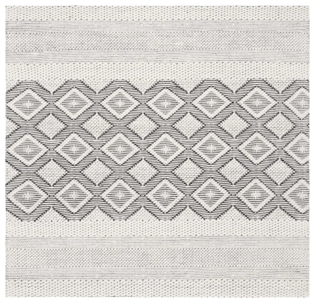 Safavieh Vermont 6'-0" x 6'-0" Rug in Ivory / Black