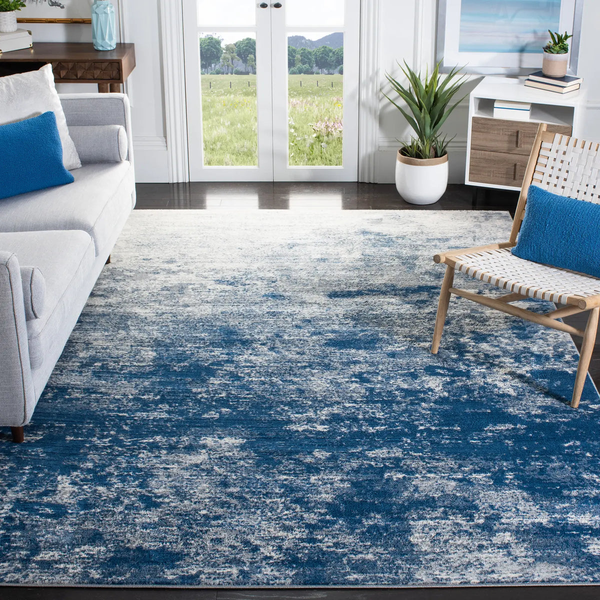 Safavieh Brentwood 10'-0" x 13'-0" Rug in Grey / Navy