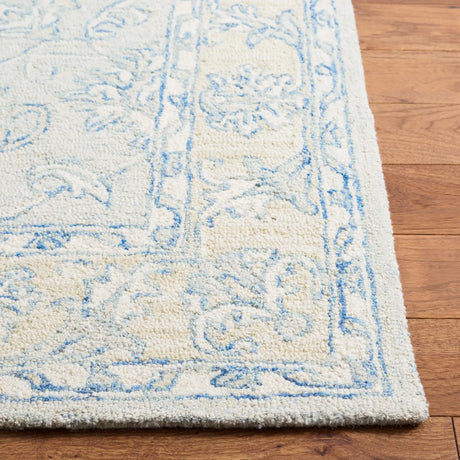 Safavieh Micro-Loop 5'-0" x 8'-0" Rug in Blue / Beige