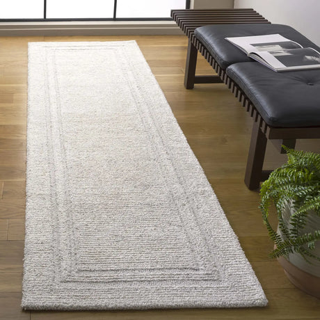 Safavieh Renewal 2'-3" x 8'-0" Rug in Light Beige
