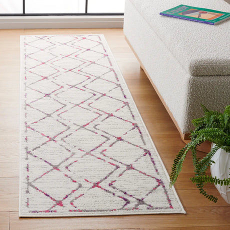 Safavieh Skyler 2'-0" x 8'-0" Rug in Ivory / Pink