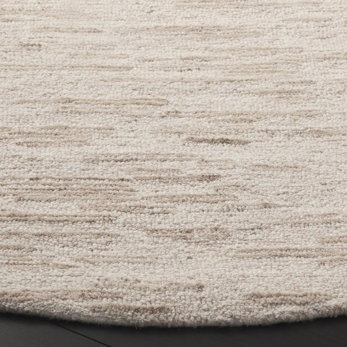 Safavieh Ebony 6'-0" x 6'-0" Rug in Ivory / Light Brown