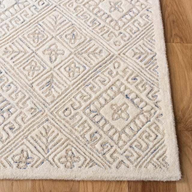 Safavieh Glamour 5'-0" x 8'-0" Rug in Ivory / Beige