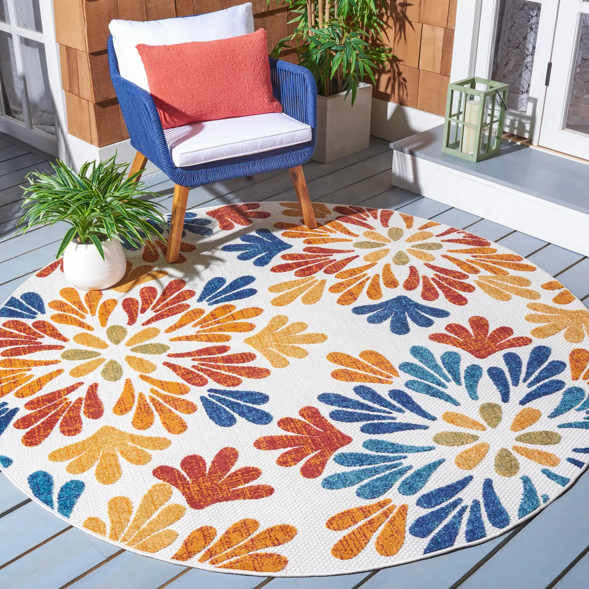 Safavieh Cabana 5'-3" x 5'-3" Rug in Creme / Red