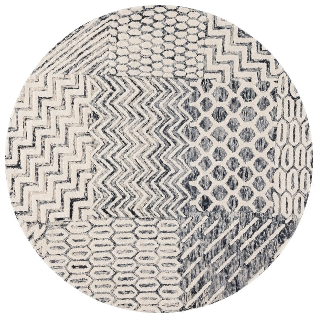 Safavieh Ebony 6'-0" x 6'-0" Rug in Ivory / Black
