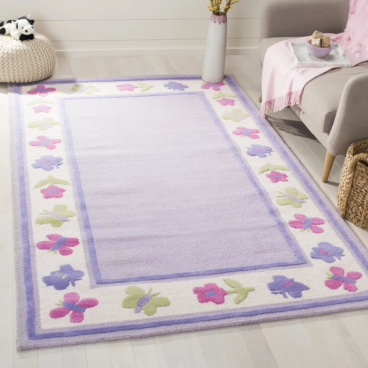 Safavieh Safavieh Kids 5'-0" x 8'-0" Rug in Lavander / Multi
