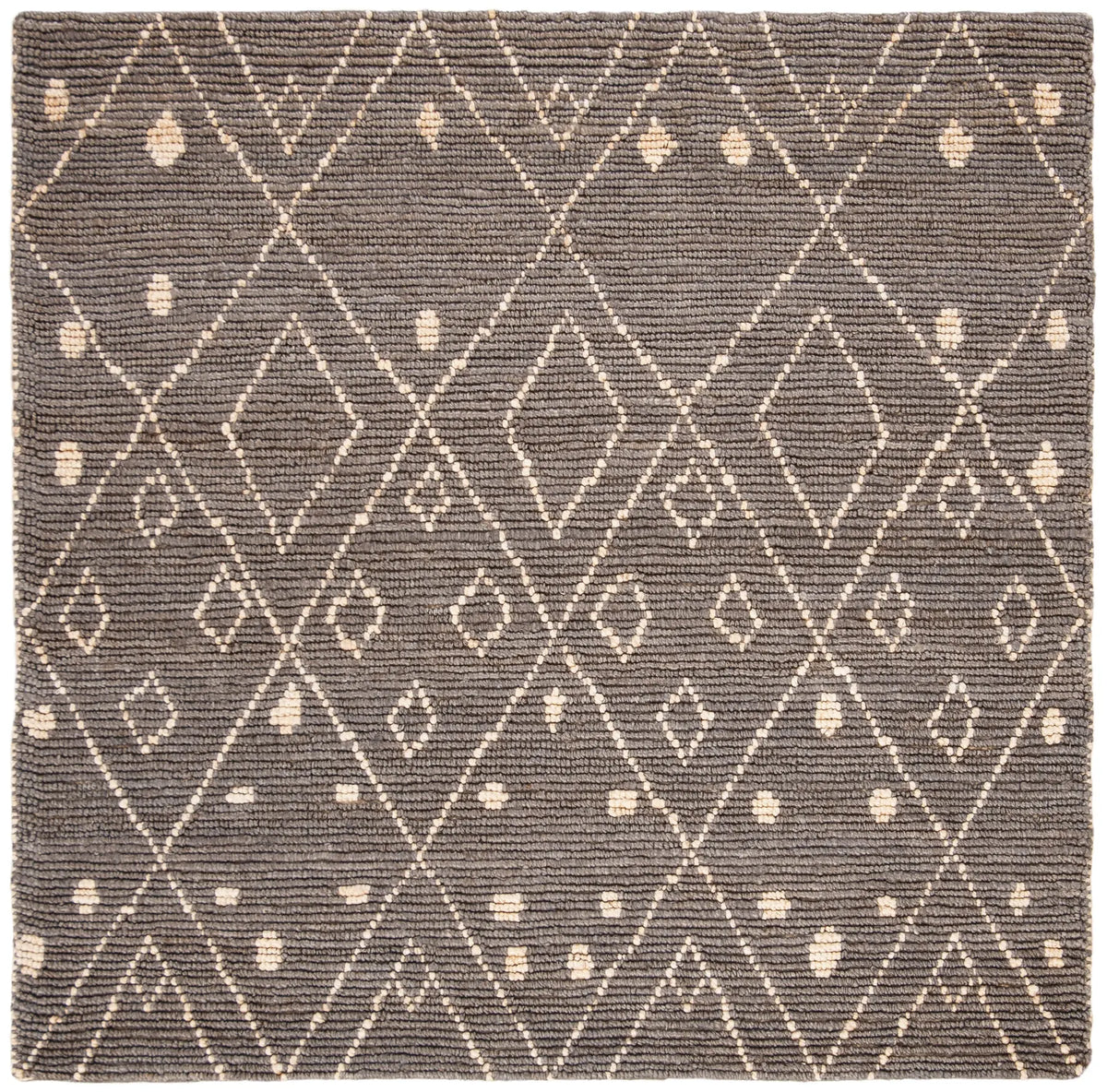 Safavieh Bohemian 6'-0" x 6'-0" Rug in Grey / White