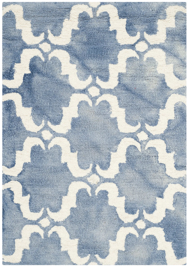 Safavieh Dip Dye 2'-0" x 3'-0" Rug in Blue / Ivory