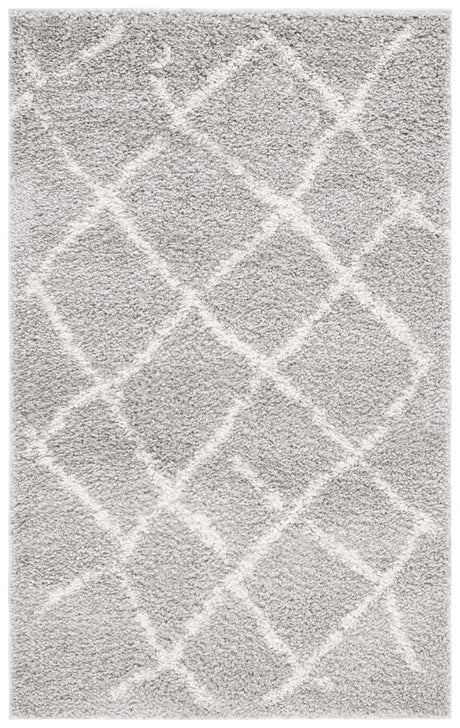 Safavieh Berber Shag 3'-0" x 5'-0" Rug in Light Grey / Cream