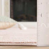Safavieh Revive 4'-0" x 6'-0" Rug in Pink