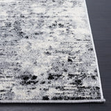 Safavieh Jasper 100 4'-0" x 6'-0" Rug in Black / Ivory