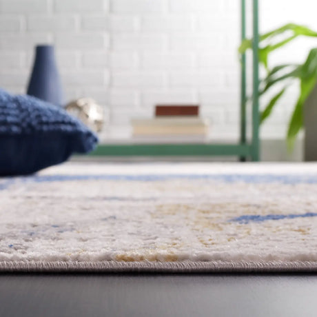 Safavieh Palma 4'-0" x 6'-0" Rug in Beige / Blue