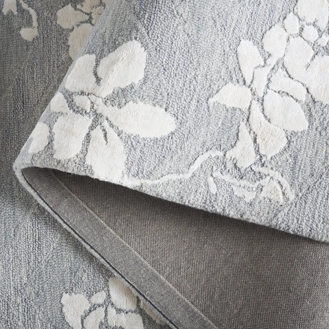 Safavieh Glamour 4'-0" x 6'-0" Rug in Grey / Ivory