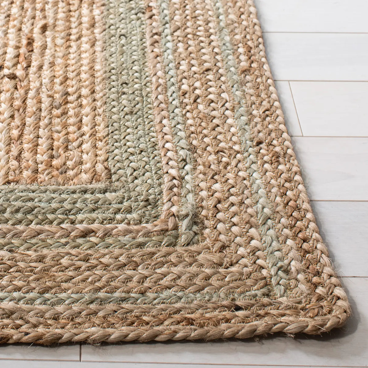 Safavieh Natural Fiber 4'-0" x 6'-0" Rug in Green / Natural