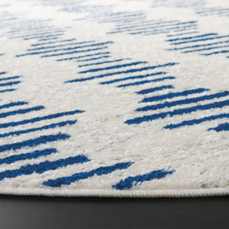 Safavieh Tulum 6'-7" x 6'-7" Rug in Ivory / Navy