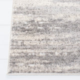 Safavieh Skyler 4'-5" x 6'-5" Rug in Light Grey / Ivory