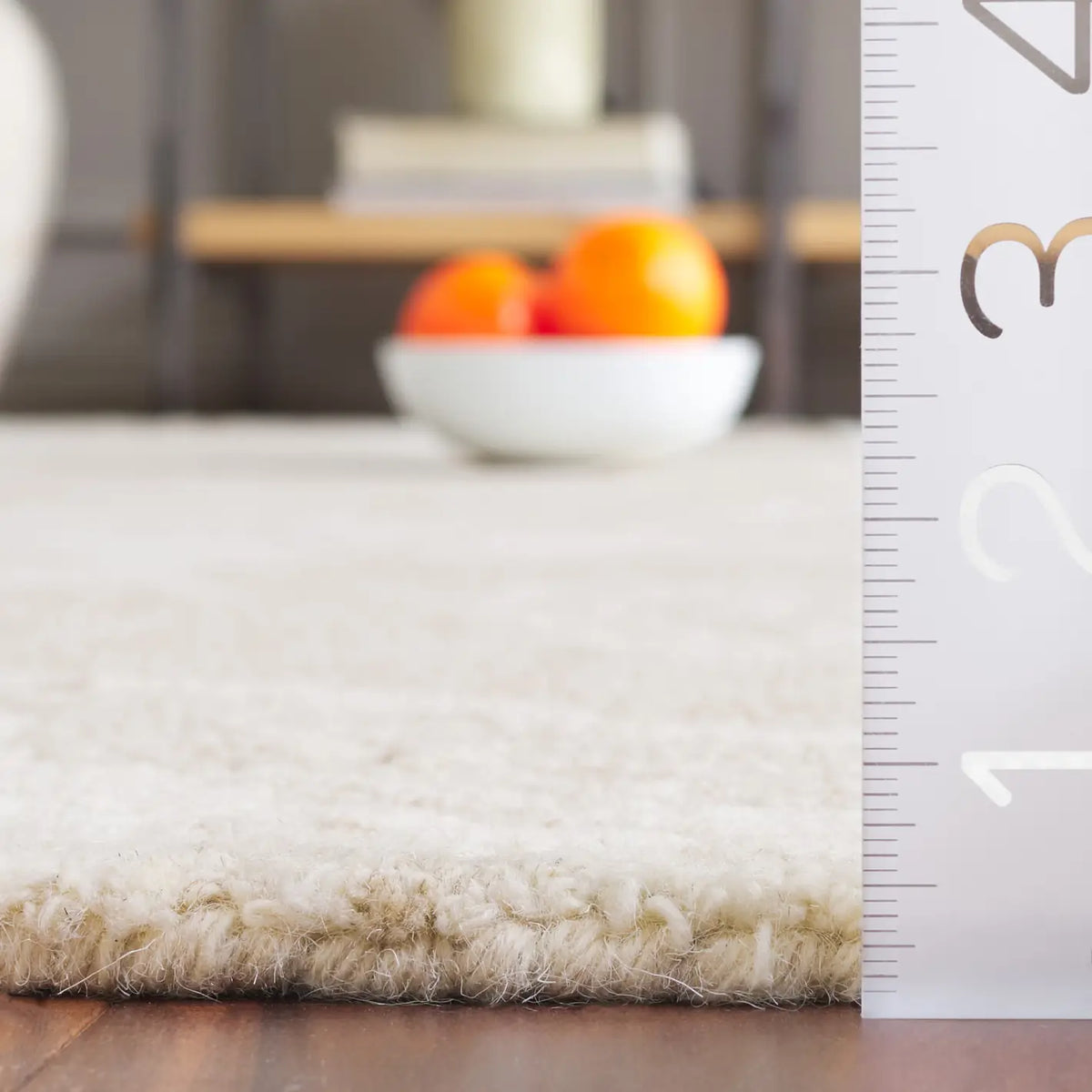 Safavieh Jardin 4'-0" x 6'-0" Rug in Ivory / Beige