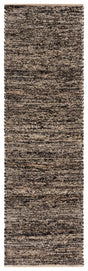 Safavieh Montauk 2'-3" x 8'-0" Rug in Taupe / Black