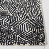 Safavieh Micro-Loop 4'-0" x 6'-0" Rug in Ivory / Black