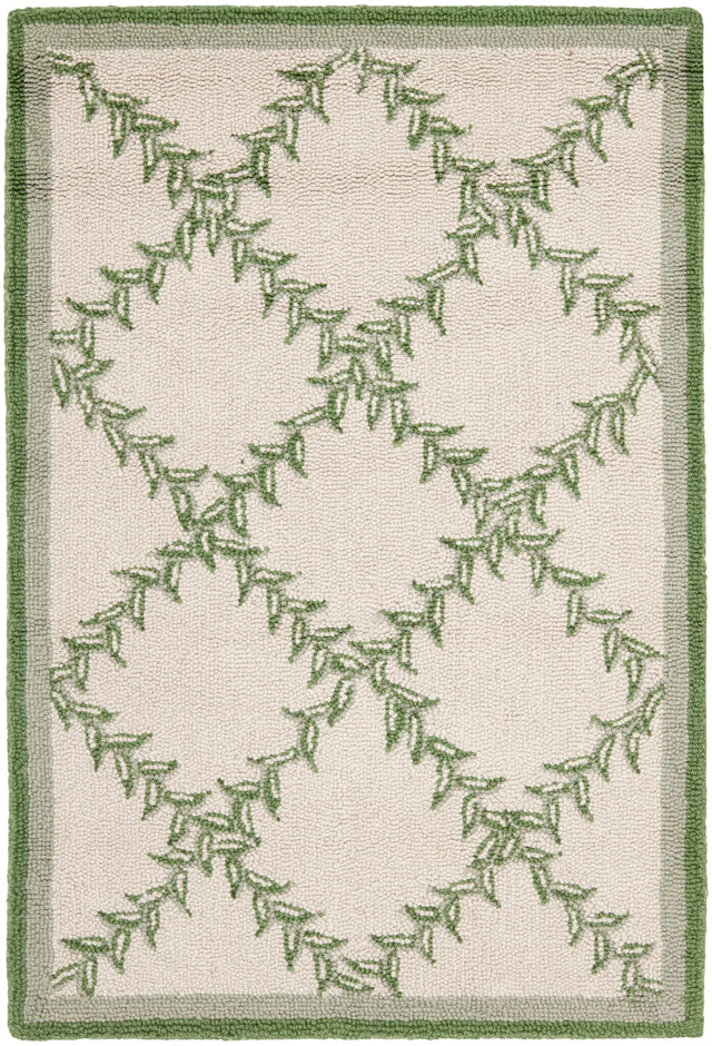 Safavieh Chelsea 1'-8" x 2'-6" Rug in Ivory / Light Green