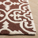 Safavieh Cambridge 4'-0" x 6'-0" Rug in Dark Brown / Ivory