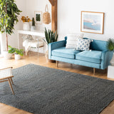 Safavieh Kilim 6'-0" x 9'-0" Rug in Black / Ivory