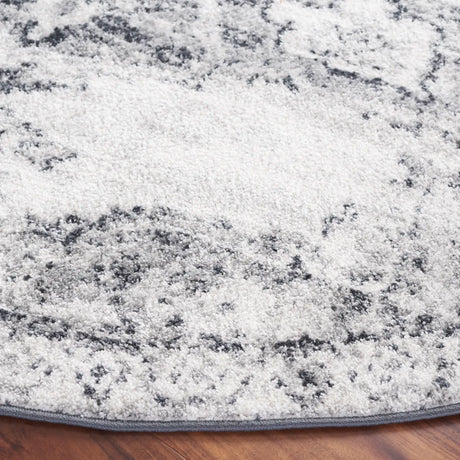 Safavieh Layla 6'-7" x 6'-7" Rug in Ivory Grey / Charcoal