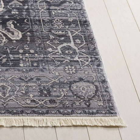 Safavieh Vintage Persian 4'-0" x 6'-0" Rug in Grey / Charcoal