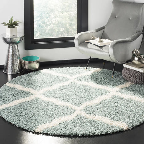Safavieh Sgd-Dallas Shag 6'-0" x 6'-0" Rug in Seafoam / Ivory