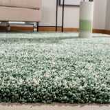 Safavieh Hudson Shag 4'-0" x 6'-0" Rug in Green / Ivory