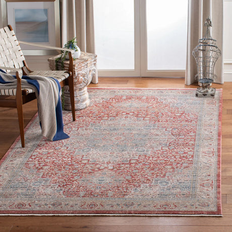 Safavieh Kenitra 600 4'-0" x 6'-0" Rug in Red / Blue
