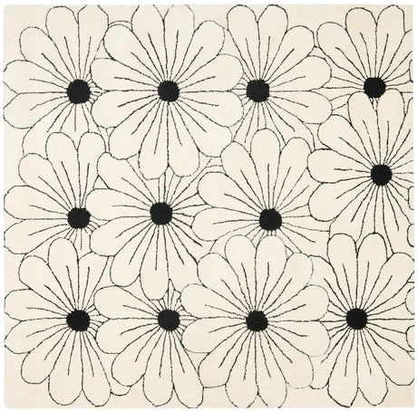 Safavieh Soho 6'-0" x 6'-0" Rug in Ivory / Black