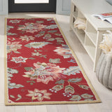 Safavieh Chelsea 2'-6" x 8'-0" Rug in Red