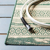 Safavieh Courtyard 4'-0" x 5'-7" Rug in Dark Green / Beige