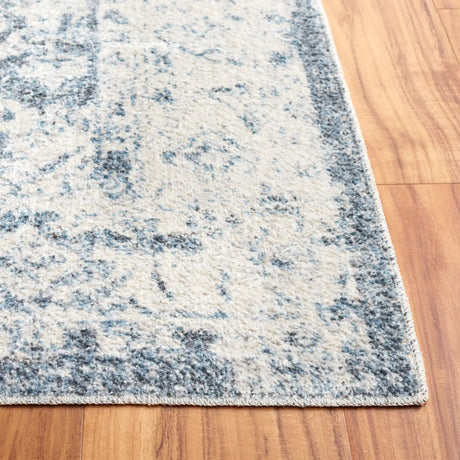 Safavieh Baltimore 4'-0" x 6'-0" Rug in Light Grey / Blue