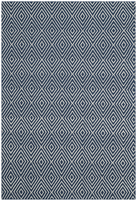 Safavieh Wilton 4'-0" x 6'-0" Rug in Navy / Ivory