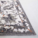 Safavieh Pyramid 4'-5" x 6'-5" Rug in Grey / Ivory