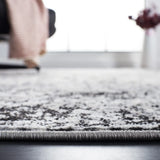 Safavieh Jasper 100 4'-0" x 6'-0" Rug in Ivory / Black