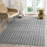 Safavieh Kilim 5'-0" x 8'-0" Rug in Ivory / Charcoal