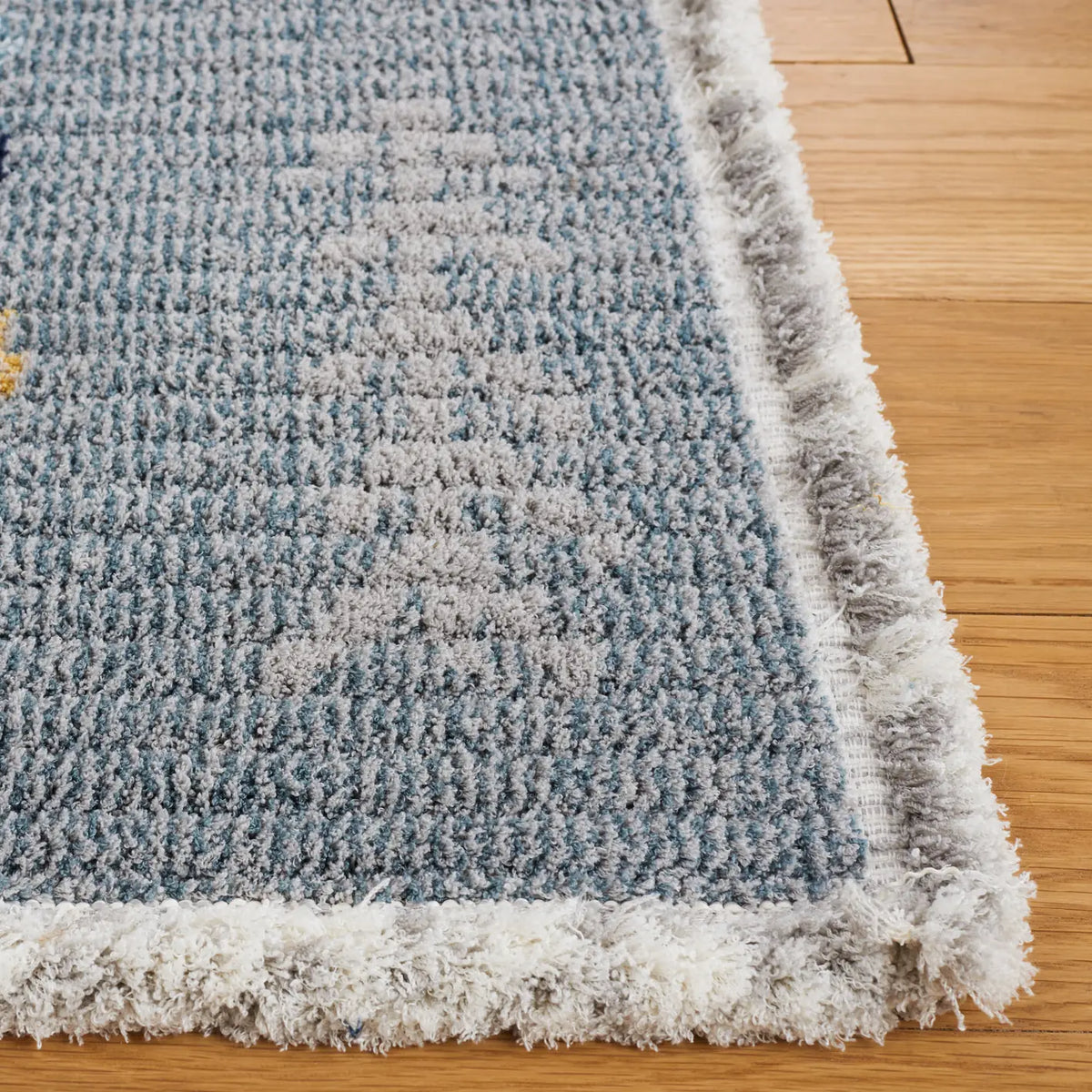 Safavieh Marrakesh 4'-0" x 6'-0" Rug in Grey / Multi