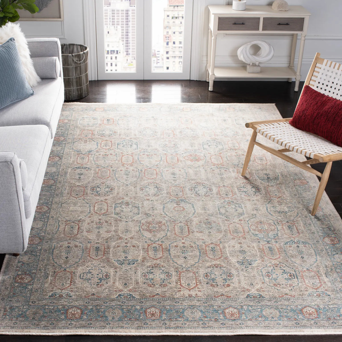 Safavieh Signature 8'-0" x 10'-0" Rug in Beige / Blue