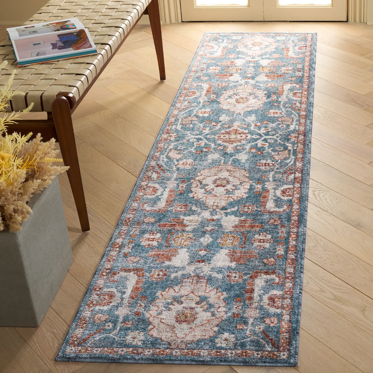 Safavieh Heirloom 700 2'-0" x 8'-0" Rug in Blue / Rust