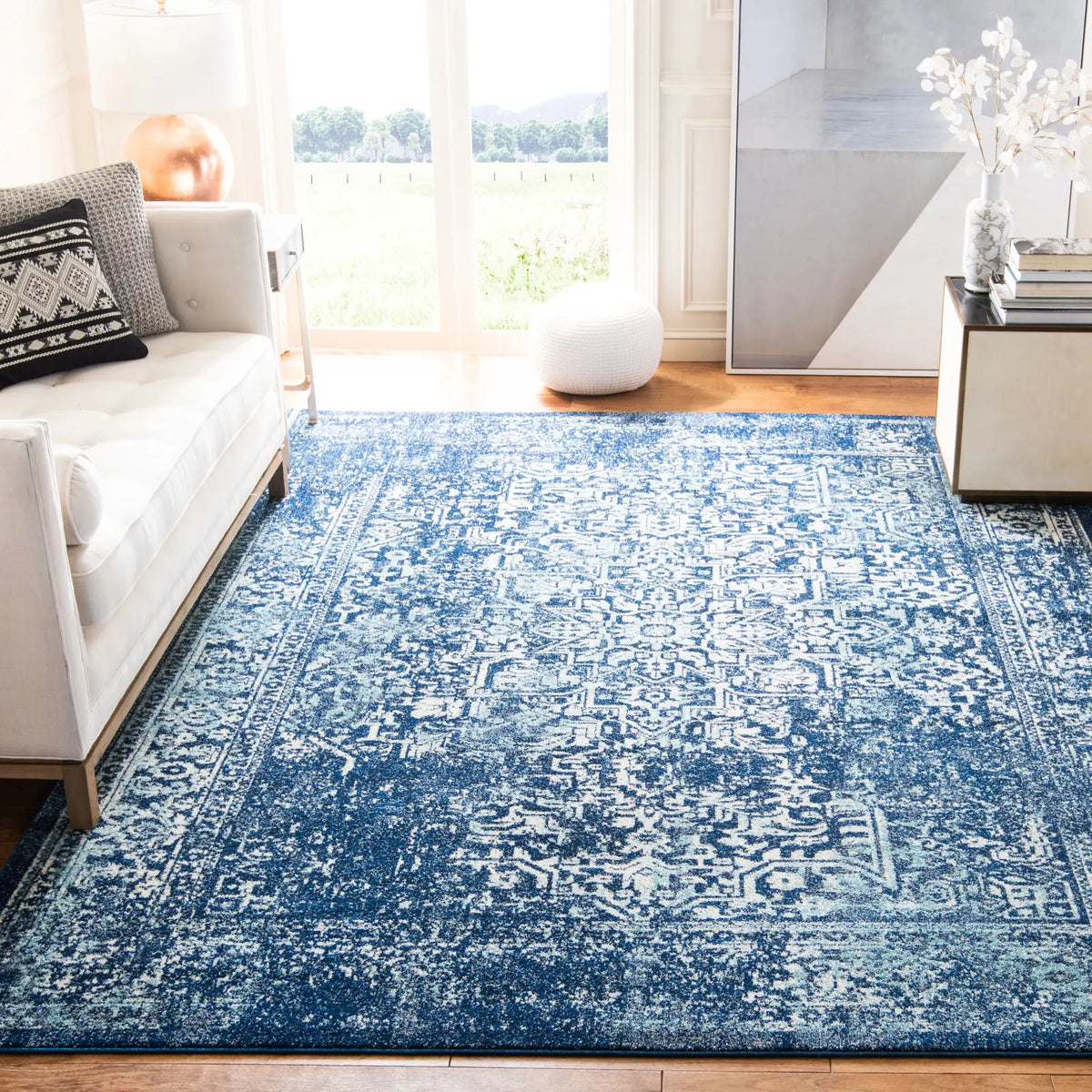 Safavieh Evoke 10'-0" x 14'-0" Rug in Navy / Ivory
